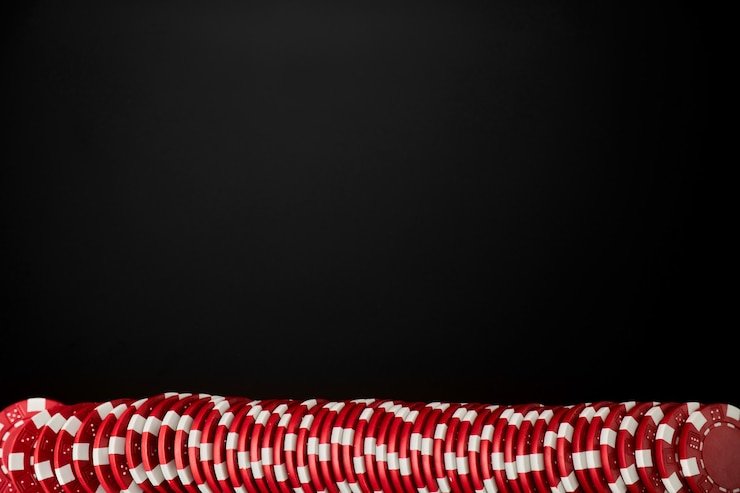 Panel hasil tangan Three Card Poker dengan peringkat tangan